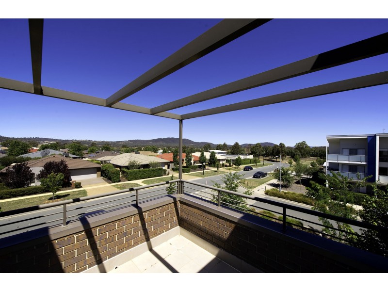 5/70 Kings Canyon Street, Harrison ACT 2914
