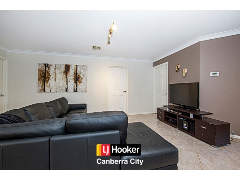 49 Bimberi Crescent, Palmerston ACT 2913