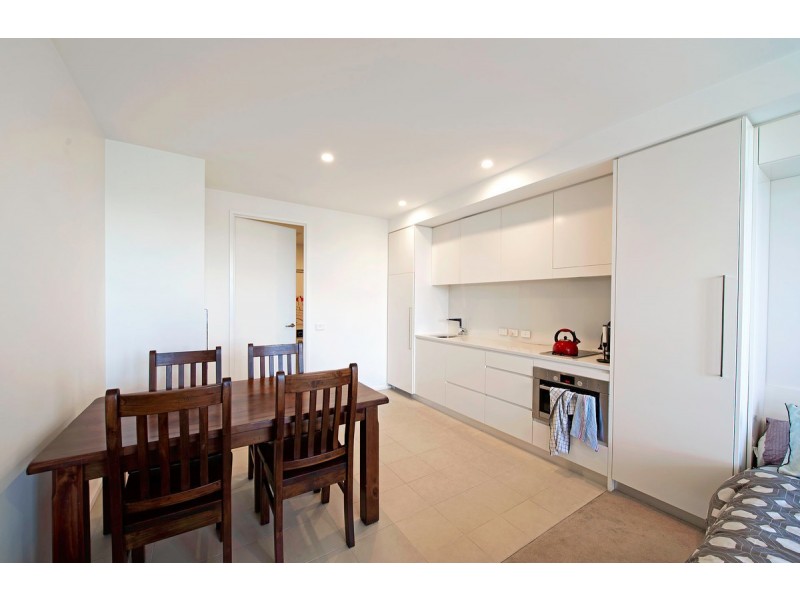 321/50 Eastlake Parade, Kingston ACT 2604