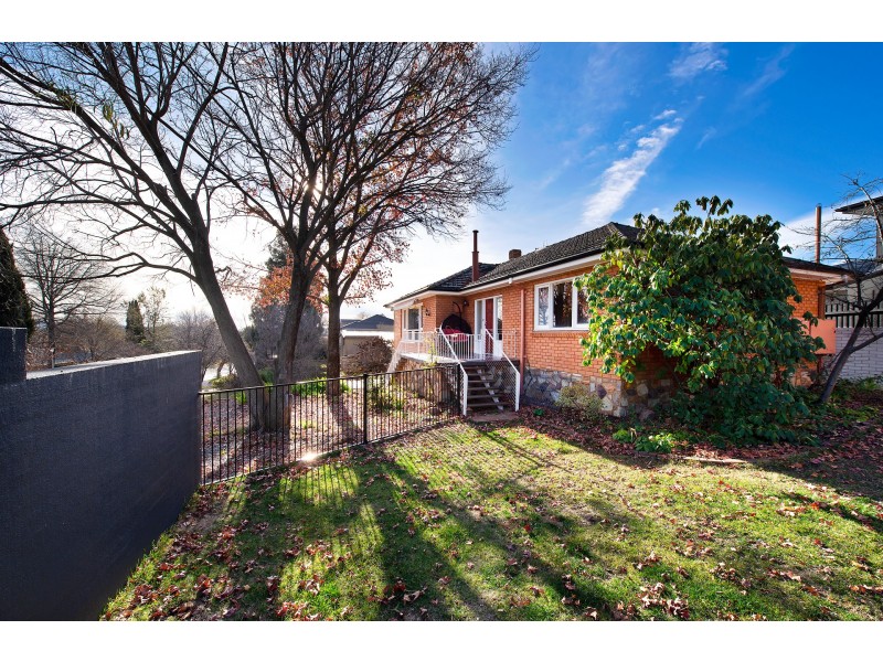 85 Jervois Street, Deakin ACT 2600