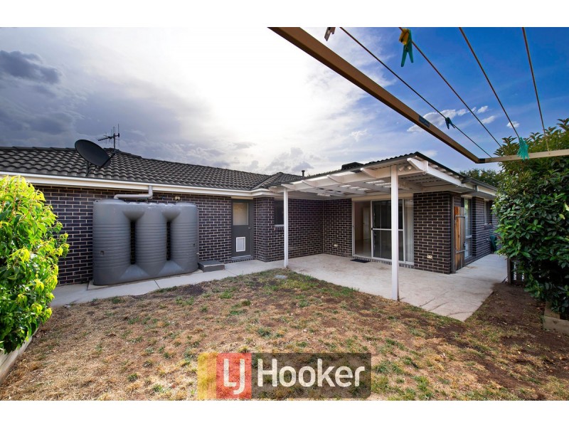 105 Gwen Meredith Loop, Franklin ACT 2913