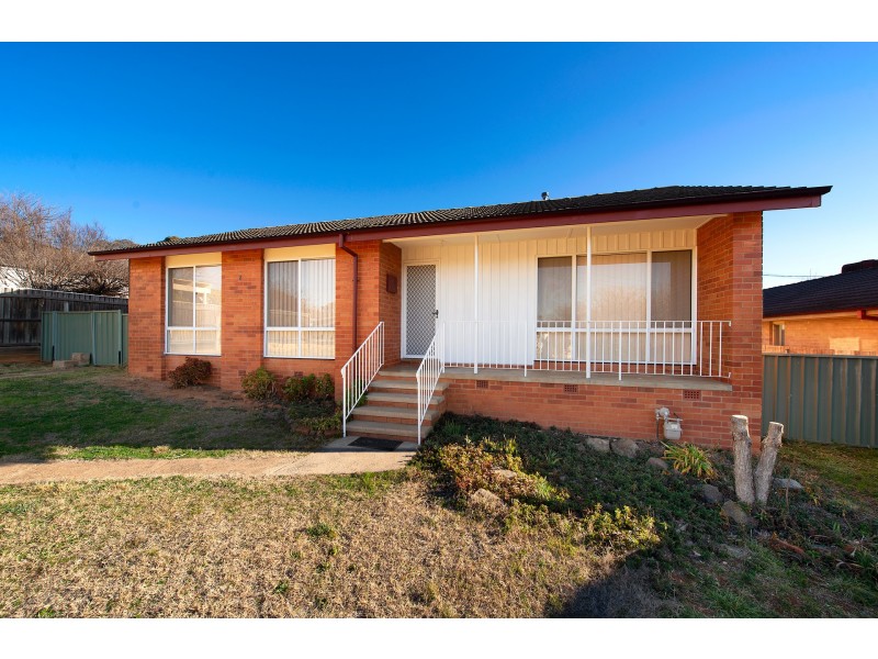 5 Waterhouse Street, Curtin ACT 2605