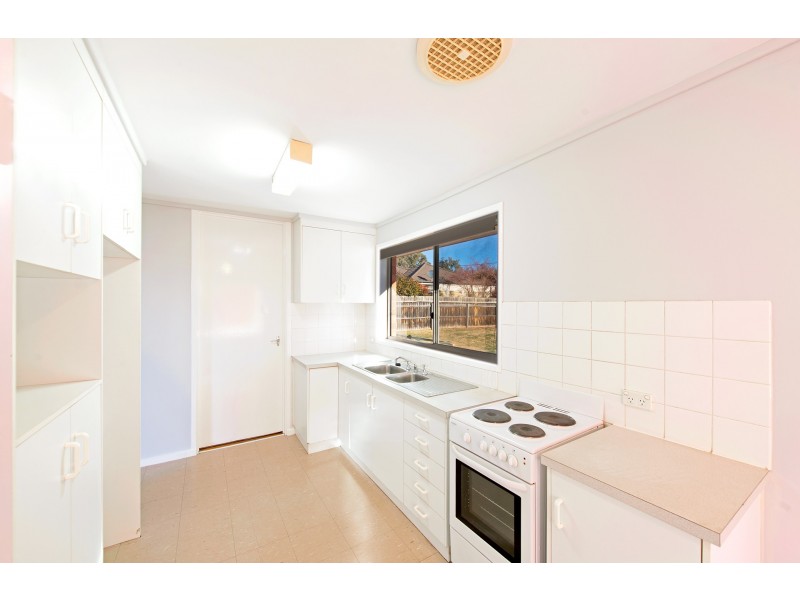 5 Waterhouse Street, Curtin ACT 2605