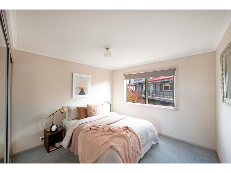 42A/17 Chandler Street, Belconnen ACT 2617