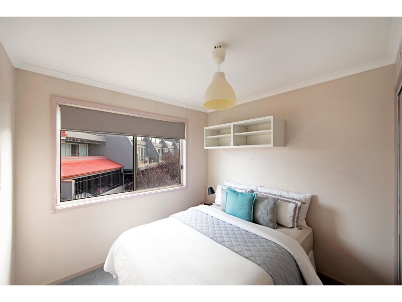 42A/17 Chandler Street, Belconnen ACT 2617