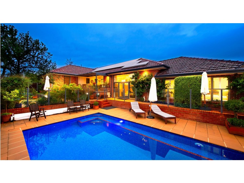 8 Landsborough Street, Griffith ACT 2603