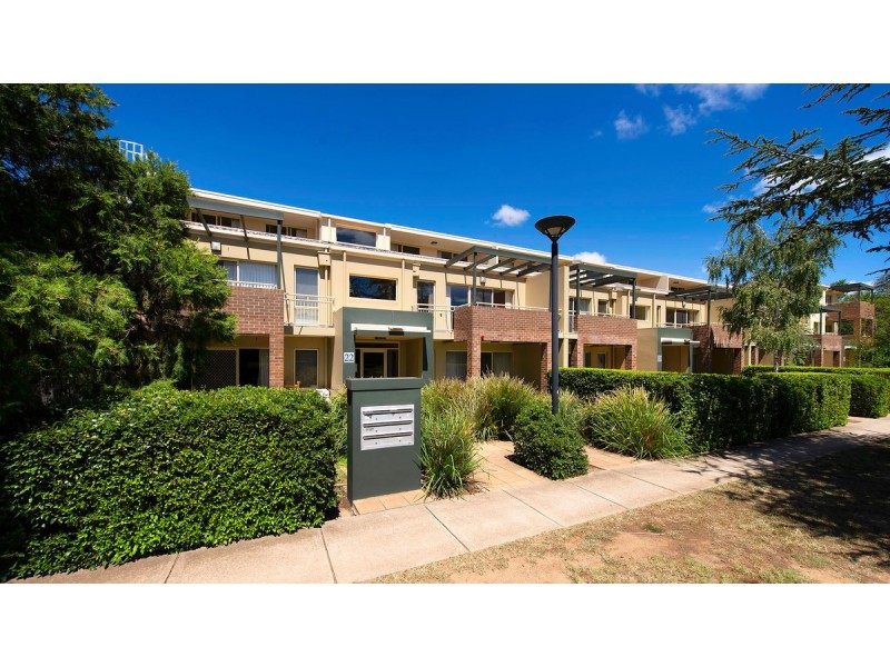 2/22 Batman Street, Braddon ACT 2612