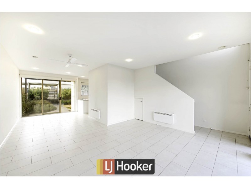 61 Stowport Avenue, Crace ACT 2911