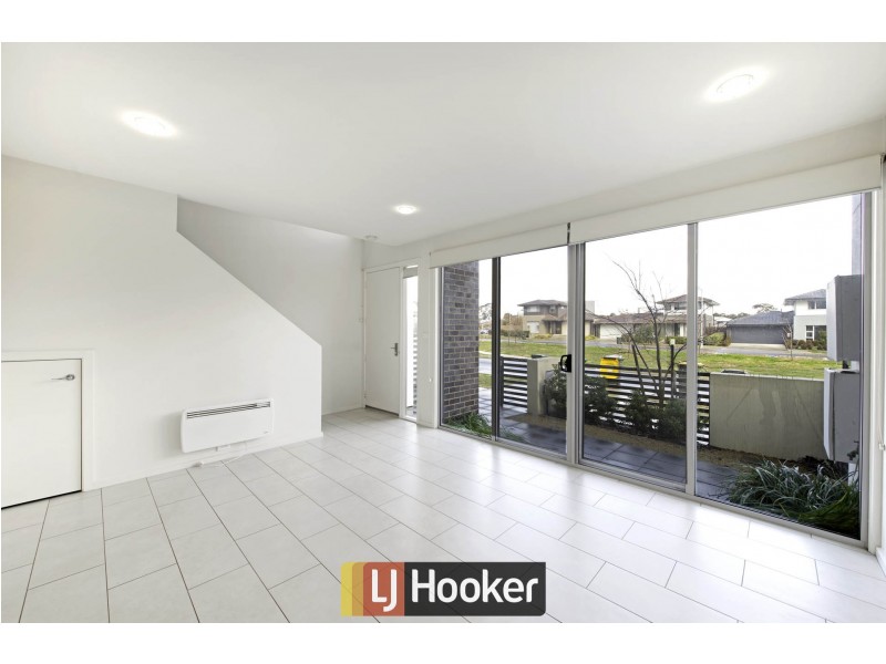 61 Stowport Avenue, Crace ACT 2911