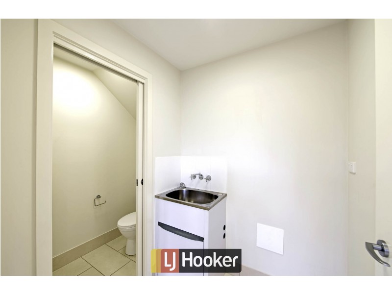 61 Stowport Avenue, Crace ACT 2911