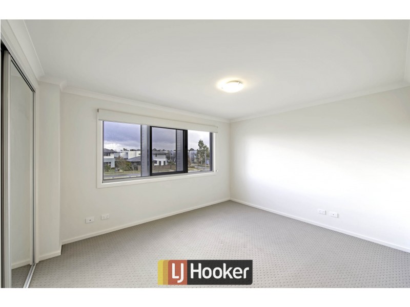 61 Stowport Avenue, Crace ACT 2911