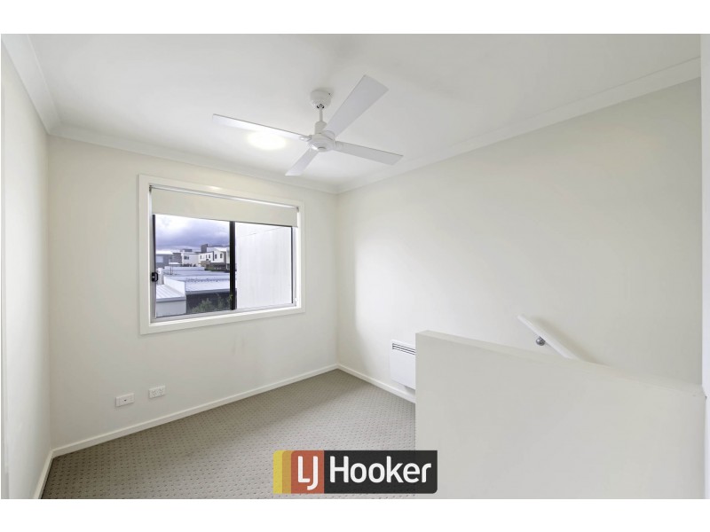 61 Stowport Avenue, Crace ACT 2911