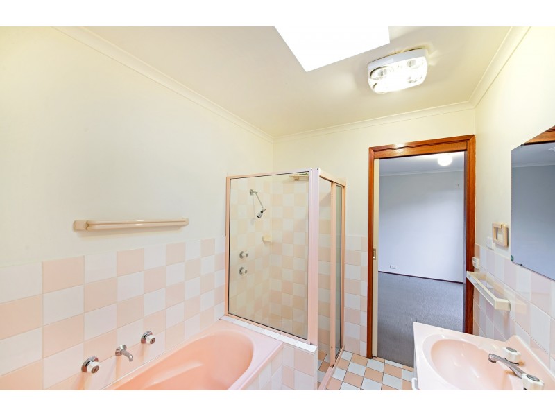 10/6 Beazley Crescent, Calwell ACT 2905