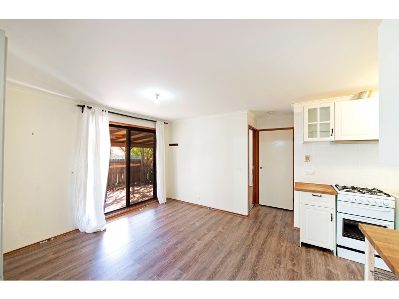 10/6 Beazley Crescent, Calwell ACT 2905