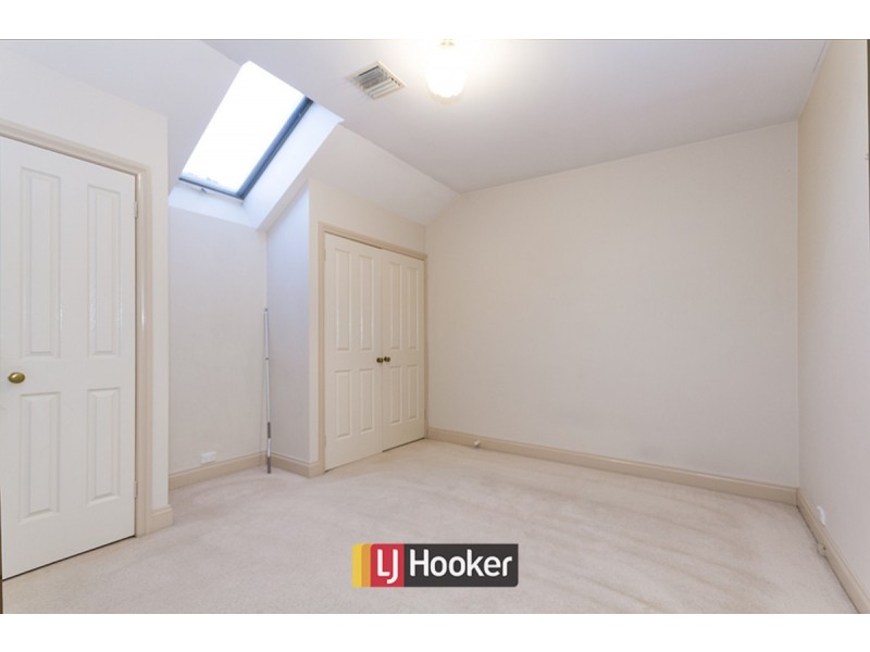 8/32 Gooreen Street, Braddon ACT 2612