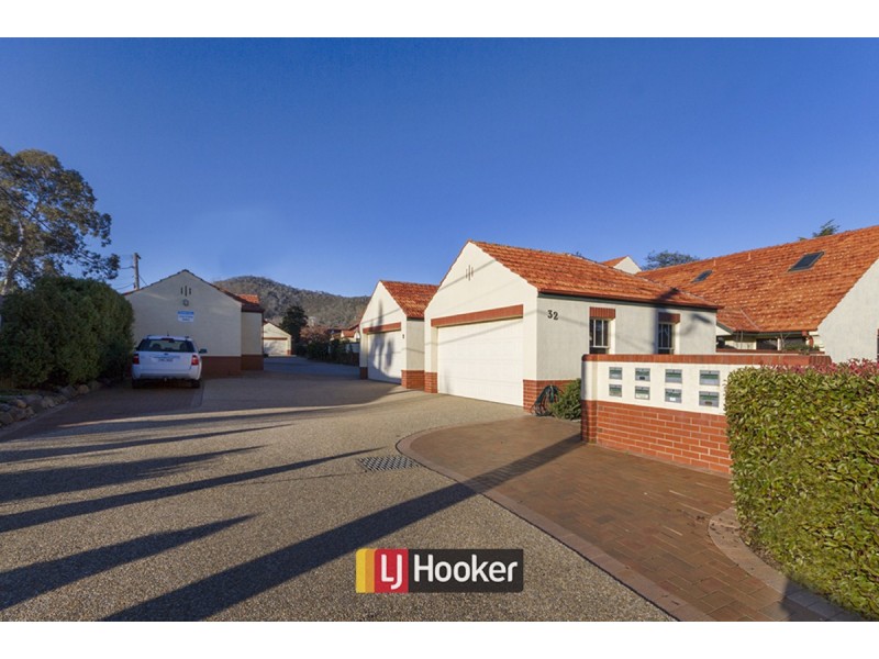 8/32 Gooreen Street, Braddon ACT 2612