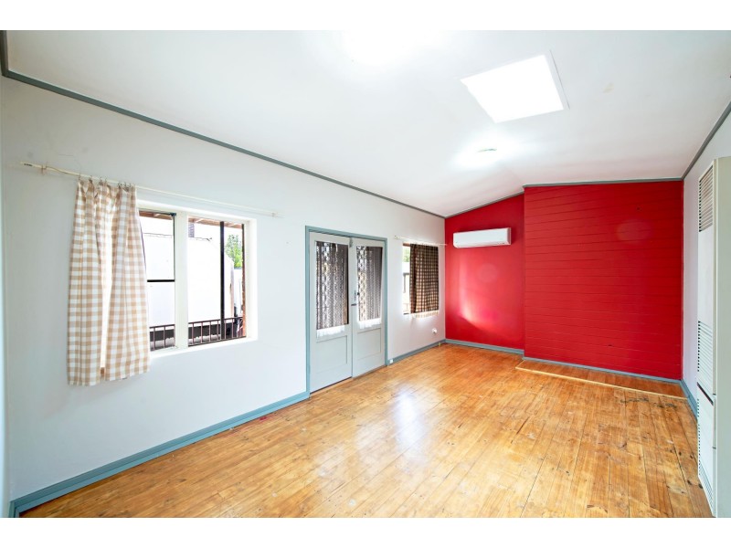 44 Dooring Street, Dickson ACT 2602