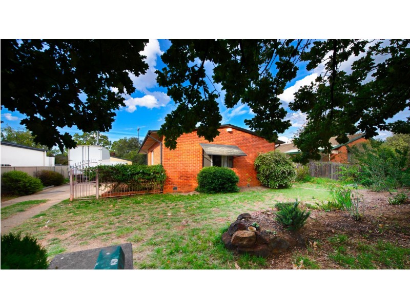 44 Dooring Street, Dickson ACT 2602