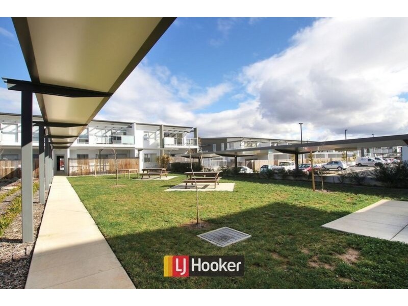 96/329 Flemington Road, Franklin ACT 2913