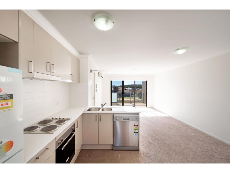 58/75 Elizabeth Jolley Crescent, Franklin ACT 2913