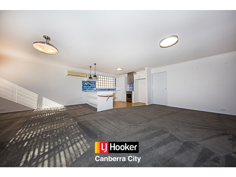 8/52-58 Conley Drive, Melba ACT 2615