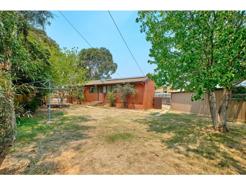 28 Gairdner Circuit, Kaleen ACT 2617
