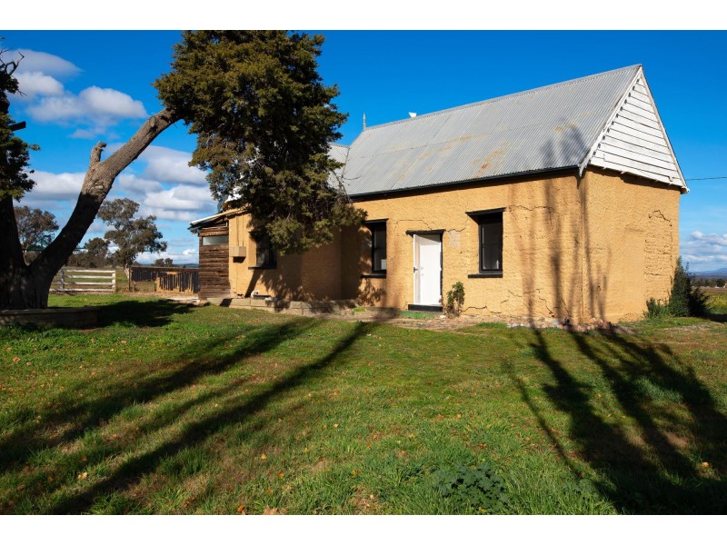 76 Avonley Road, Majura ACT 2609