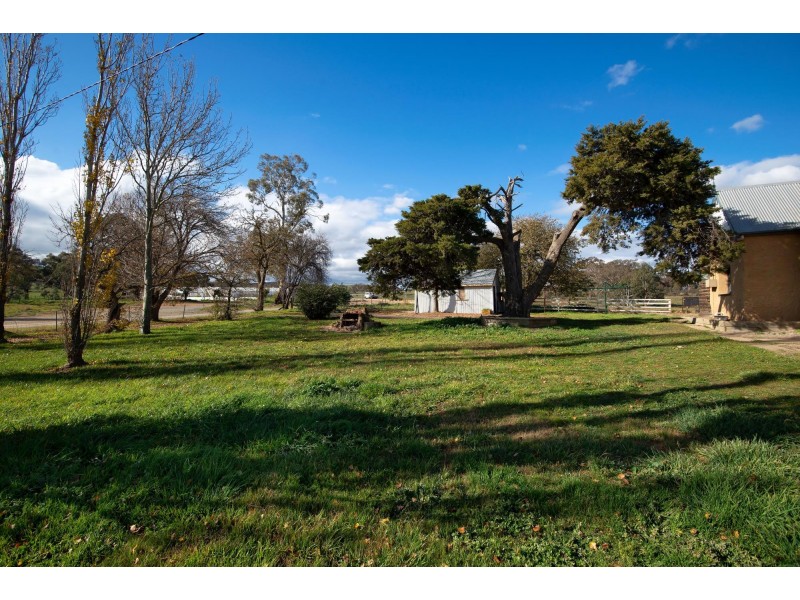 76 Avonley Road, Majura ACT 2609