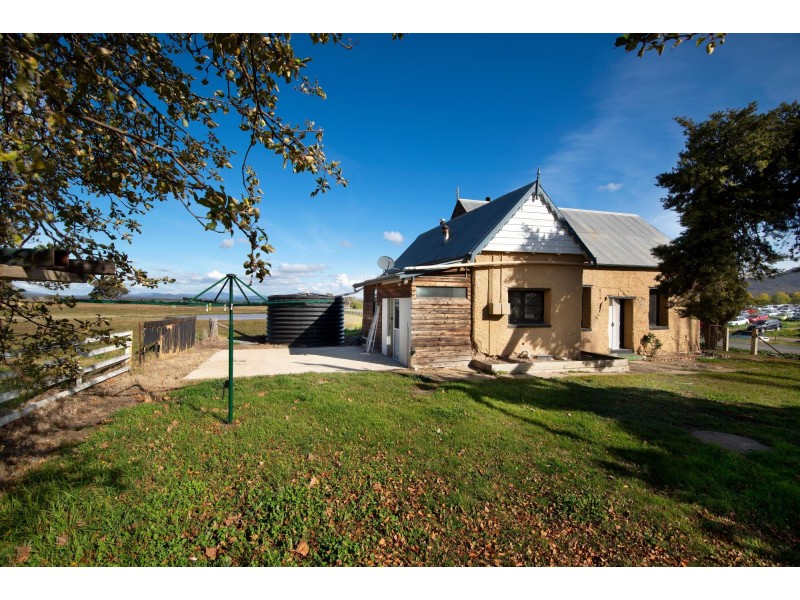 76 Avonley Road, Majura ACT 2609