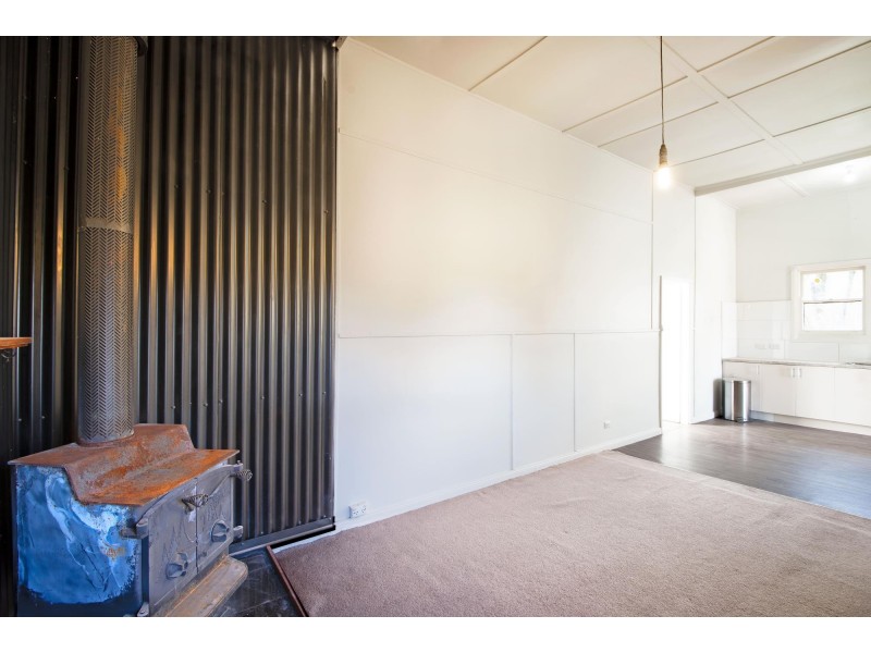 76 Avonley Road, Majura ACT 2609