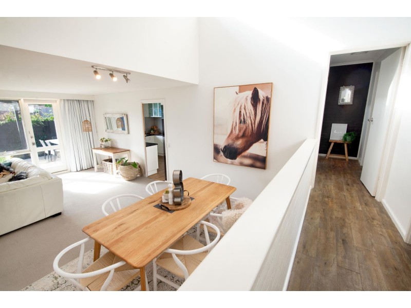 1 Bruce Place, Farrer ACT 2607