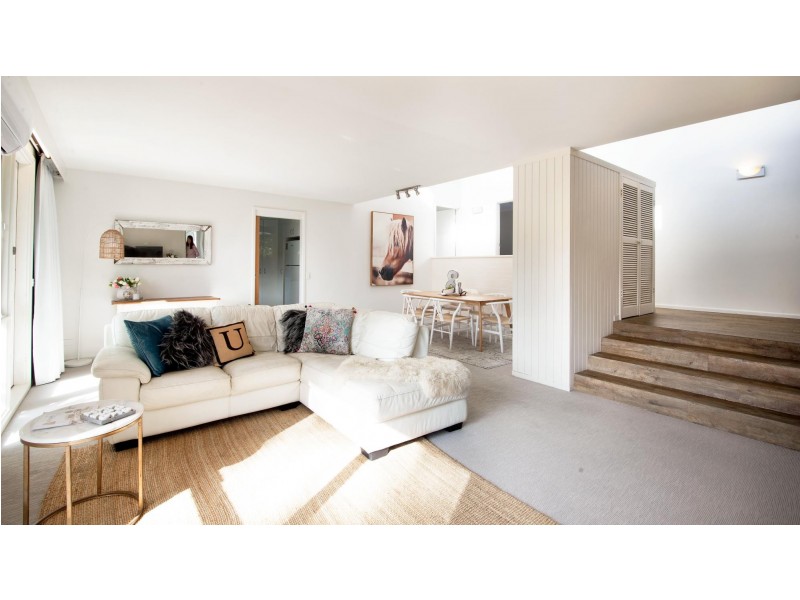 1 Bruce Place, Farrer ACT 2607