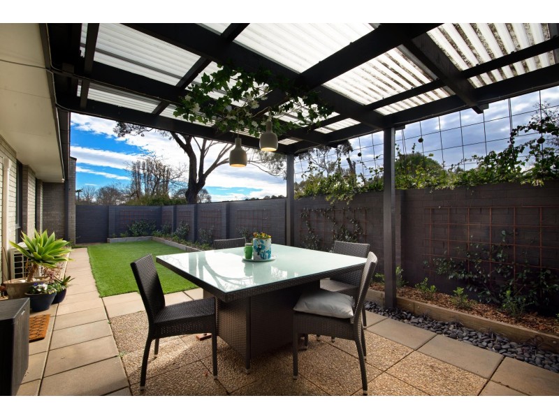 1 Bruce Place, Farrer ACT 2607