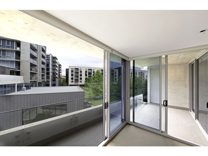 30/5 Burbury Close, Barton ACT 2600