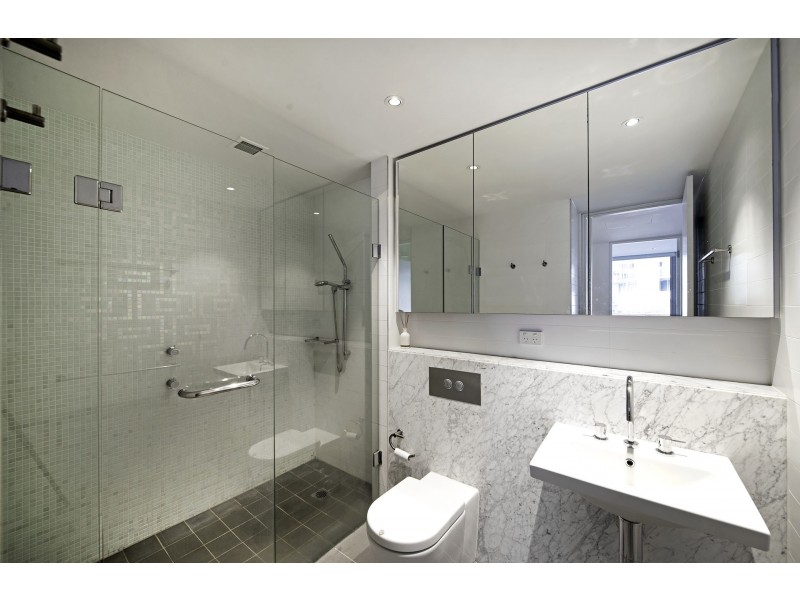 30/5 Burbury Close, Barton ACT 2600