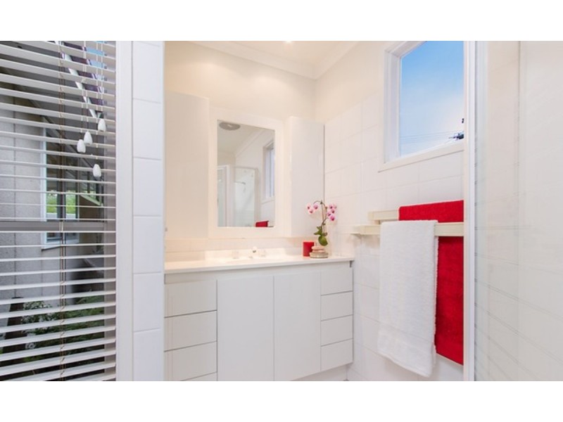 96 Cowper Street, Dickson ACT 2602