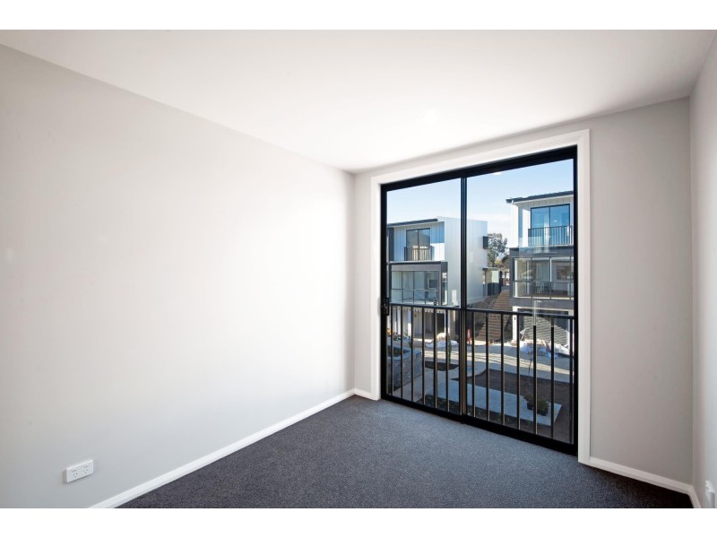 39/6 Ellison Harvey Close, Greenway ACT 2900