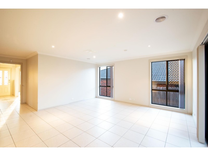 10 Inglewood Street, Gungahlin ACT 2912