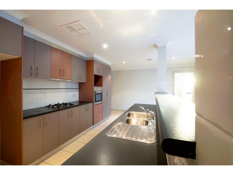 10 Inglewood Street, Gungahlin ACT 2912