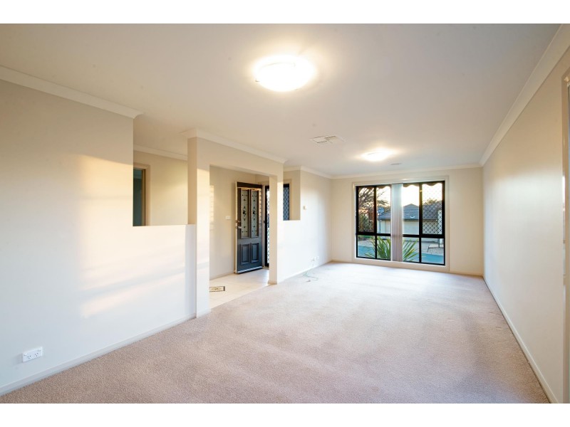 10 Inglewood Street, Gungahlin ACT 2912