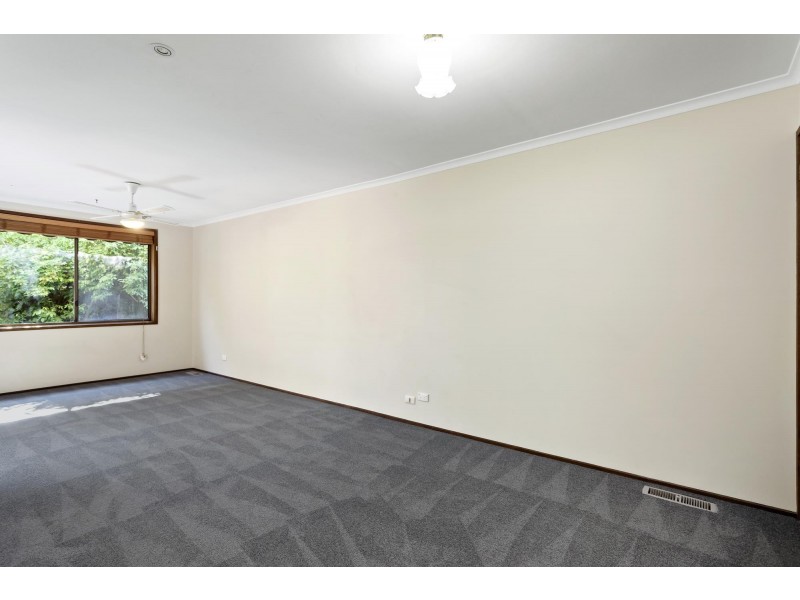 8 Eagar Place, Evatt ACT 2617