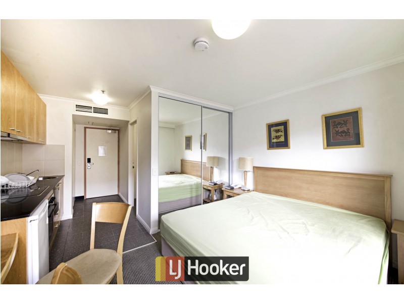 104/2 Akuna Street, City ACT 2601