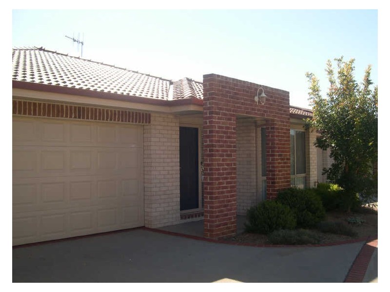 2/29 Tea Gardens, Gungahlin ACT 2912