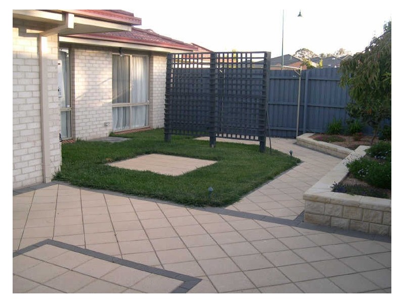 2/29 Tea Gardens, Gungahlin ACT 2912