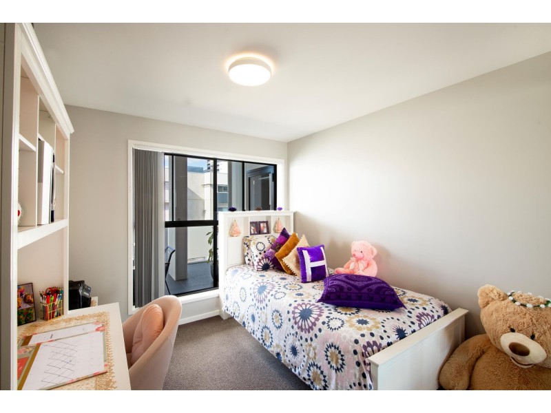 232/12 Limburg Way, Greenway ACT 2900