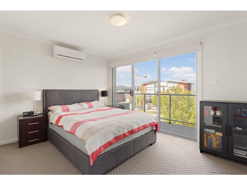 29 Fairfield Street, Crace ACT 2911