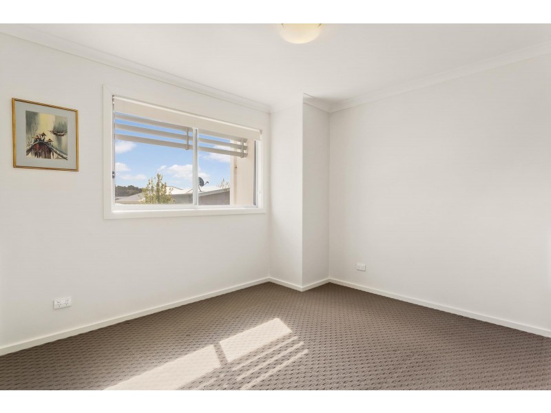 29 Fairfield Street, Crace ACT 2911