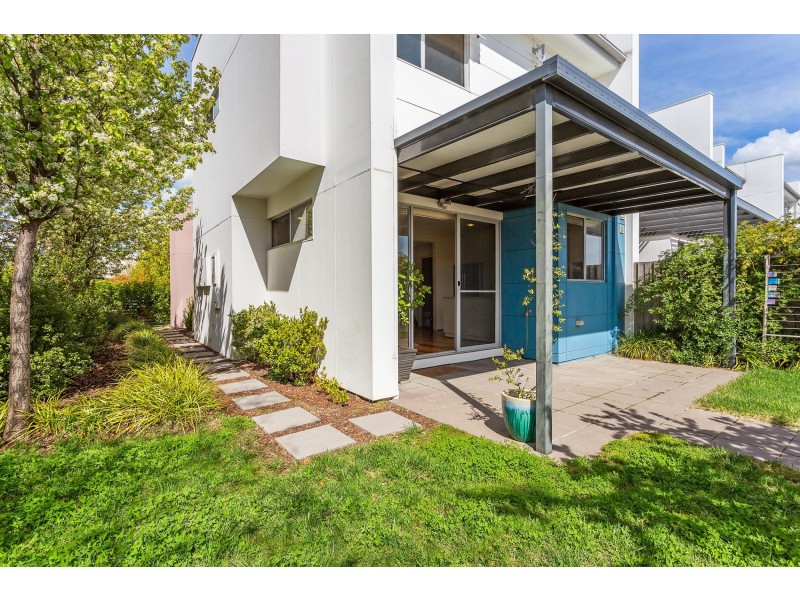 29 Fairfield Street, Crace ACT 2911