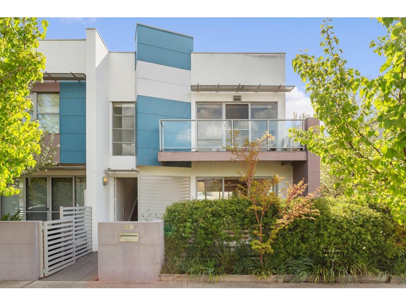 29 Fairfield Street, Crace ACT 2911