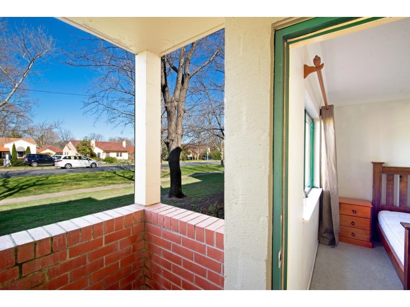 17/14 Boolee Street, Reid ACT 2612